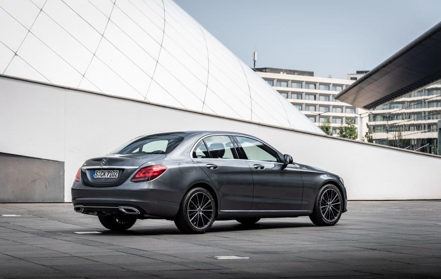 Mercedes-Benz C200 (W205) 2018 года  (WW) (фото 13 из 34)